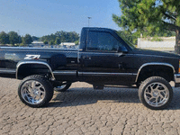 Image 2 of 6 of a 1995 CHEVROLET K1500