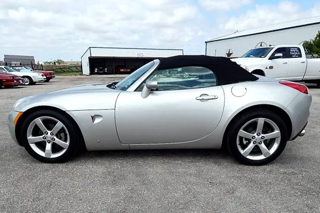 6th Image of a 2006 PONTIAC SOLSTICE