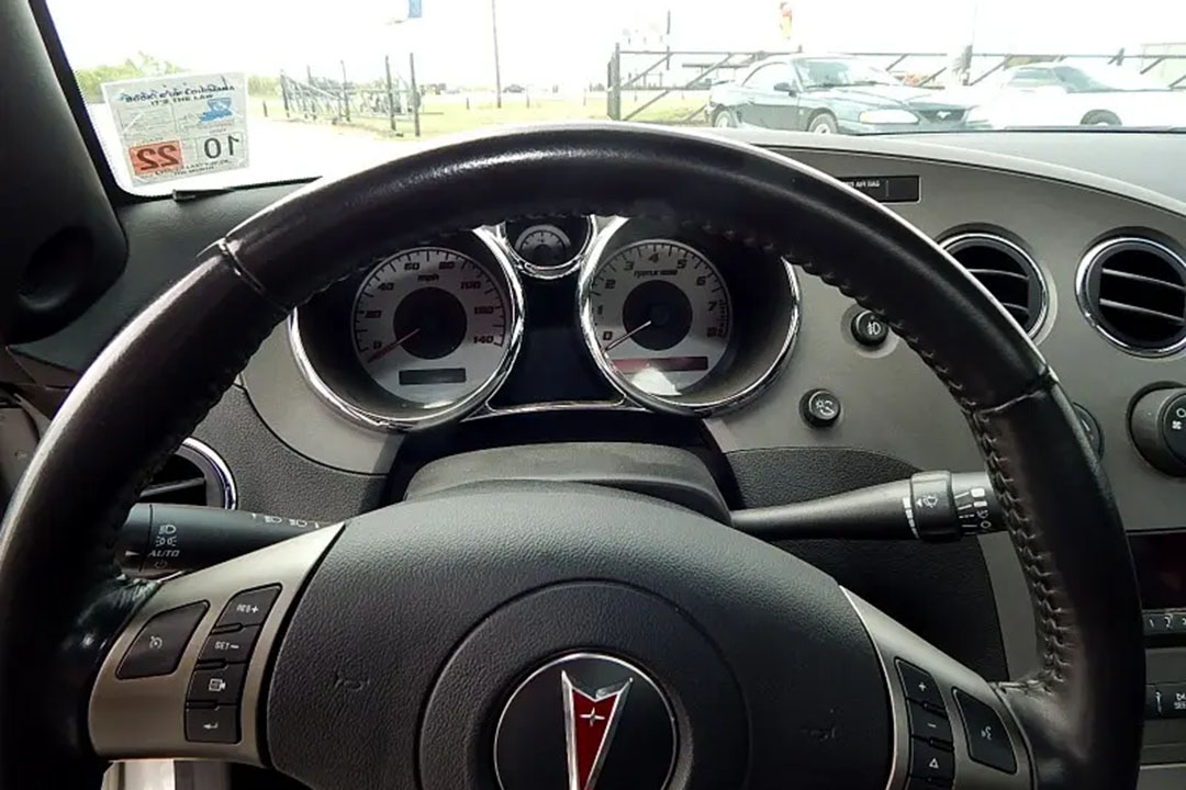 12th Image of a 2006 PONTIAC SOLSTICE