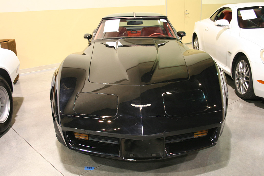 2nd Image of a 1980 CHEVROLET CORVETTE