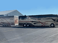 Image 2 of 16 of a 2003 PREVOST FEATHERLITE H3-45
