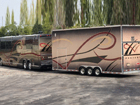 Image 5 of 16 of a 2003 PREVOST FEATHERLITE H3-45