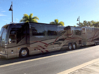 Image 8 of 16 of a 2003 PREVOST FEATHERLITE H3-45
