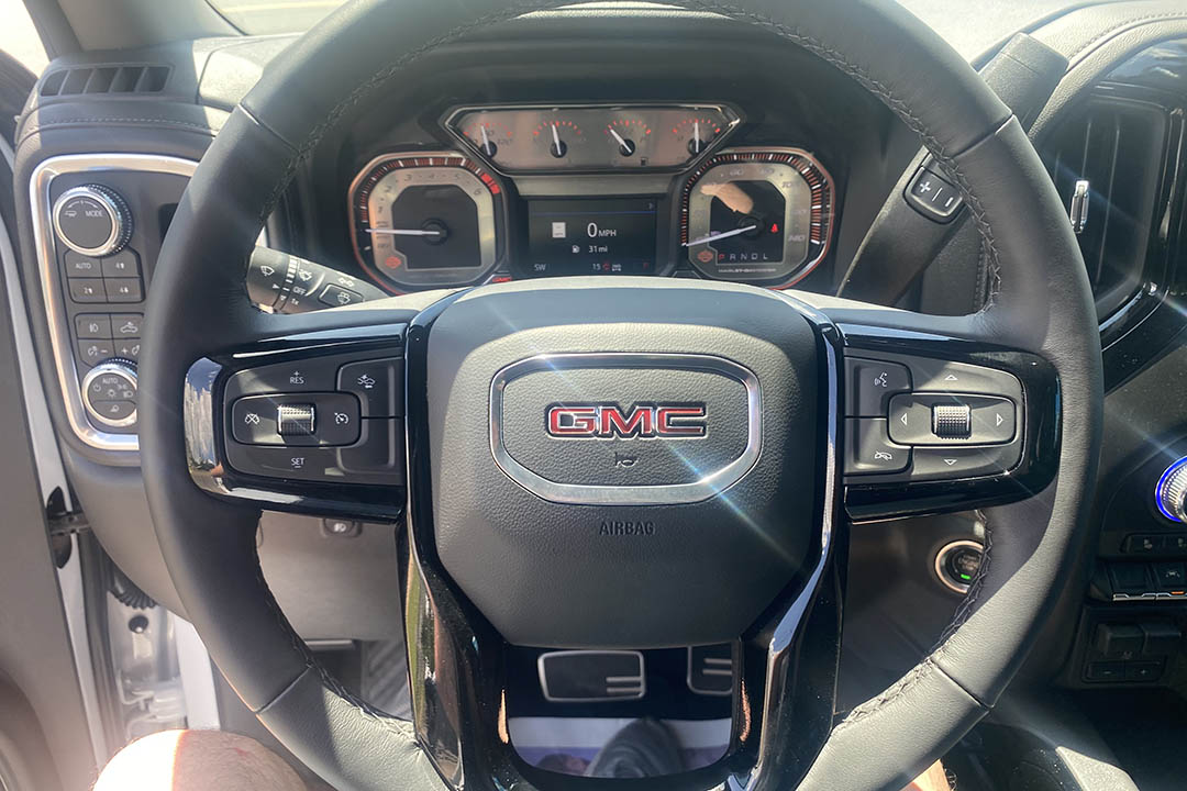 12th Image of a 2022 GMC SIERRA 1500 DENALI