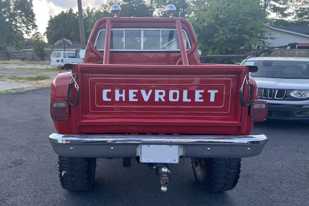 4th Image of a 1985 CHEVROLET K10