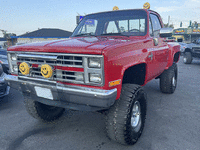 Image 1 of 9 of a 1985 CHEVROLET K10