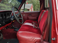 Image 7 of 9 of a 1985 CHEVROLET K10
