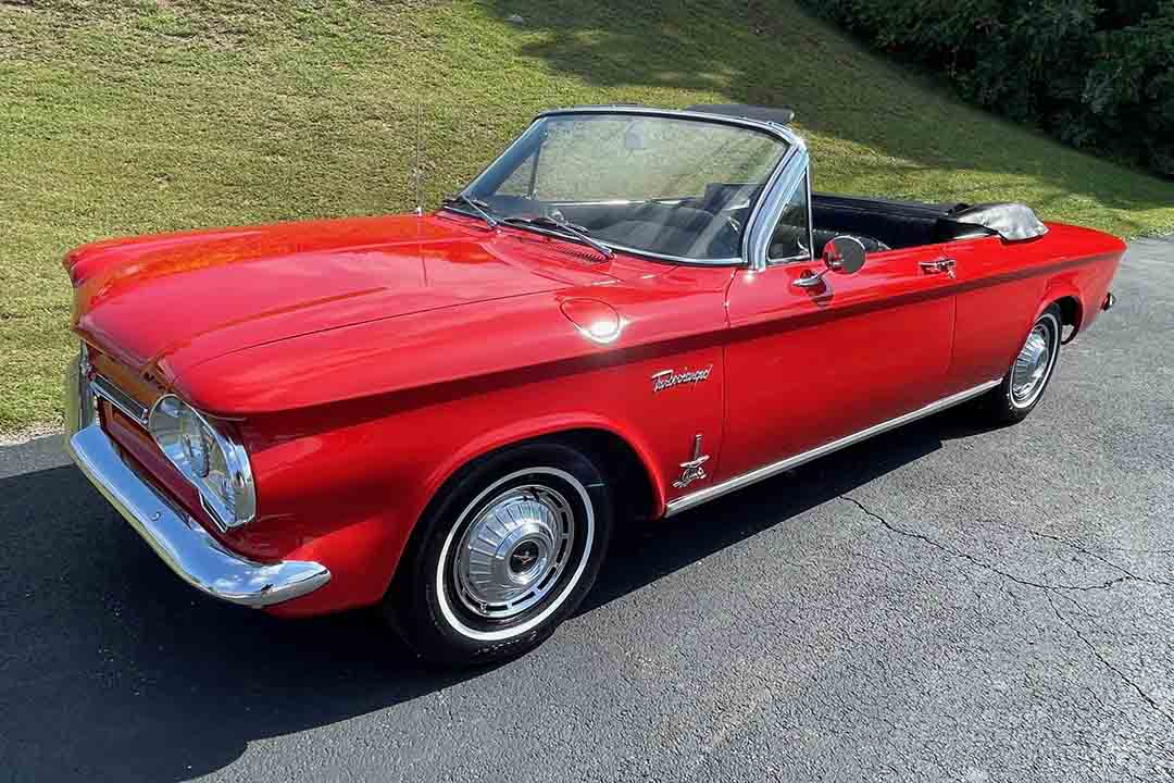 3rd Image of a 1962 CHEVROLET CORVAIR
