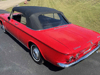 Image 10 of 24 of a 1962 CHEVROLET CORVAIR