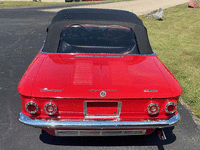Image 14 of 24 of a 1962 CHEVROLET CORVAIR