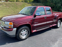 Image 3 of 17 of a 2000 GMC SIERRA 1500