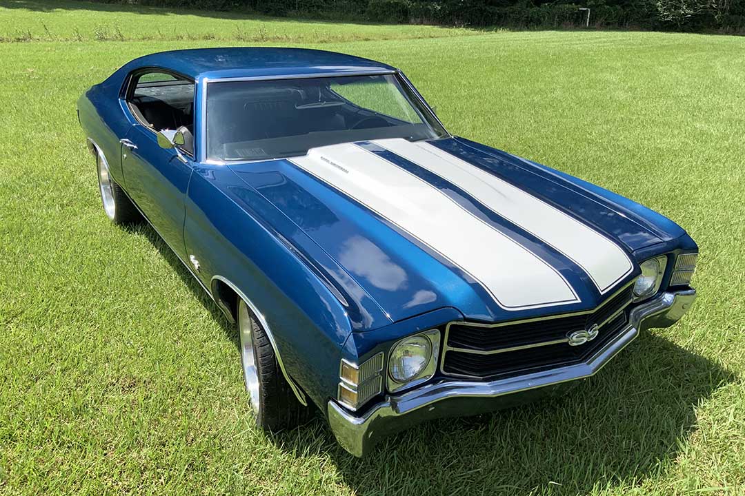 3rd Image of a 1971 CHEVROLET CHEVELLE