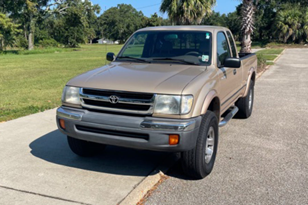 1st Image of a 1999 TOYOTA TACOMA PRERUNNER