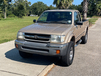 Image 2 of 33 of a 1999 TOYOTA TACOMA PRERUNNER