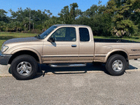 Image 6 of 33 of a 1999 TOYOTA TACOMA PRERUNNER