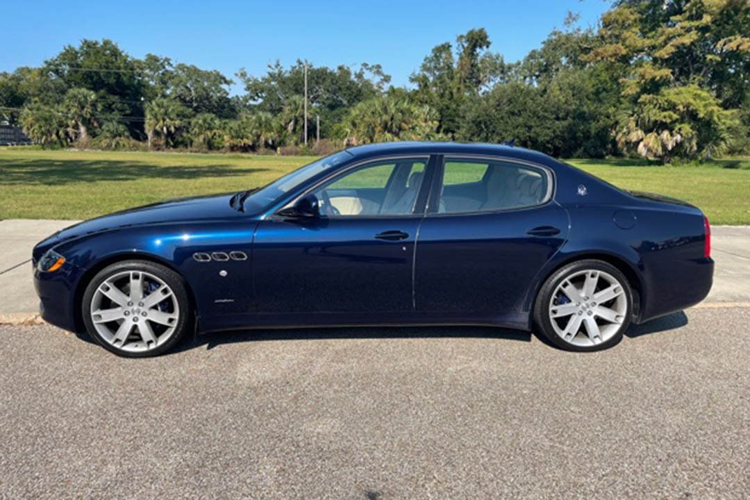 1st Image of a 2012 MASERATI QUATTROPORTE NORTH AMERICA SPECIF S