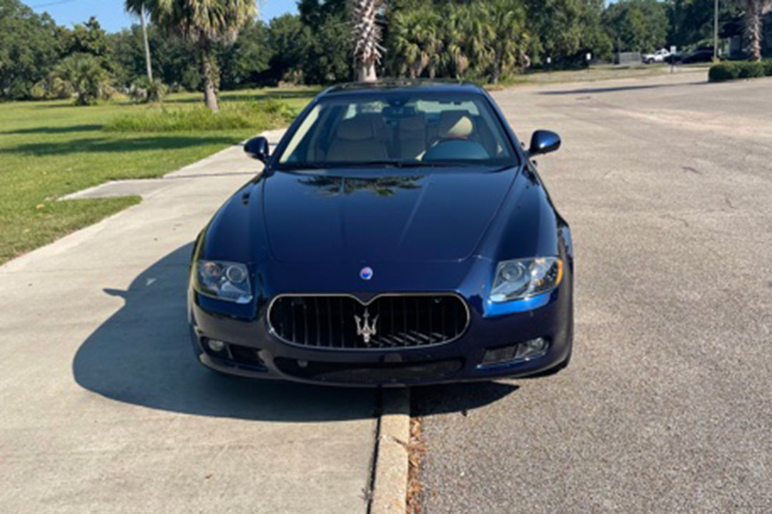 3rd Image of a 2012 MASERATI QUATTROPORTE NORTH AMERICA SPECIF S