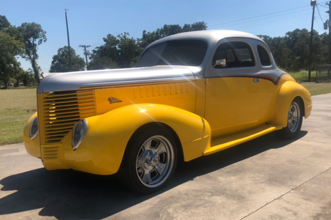 0th Image of a 1938 PONTIAC .