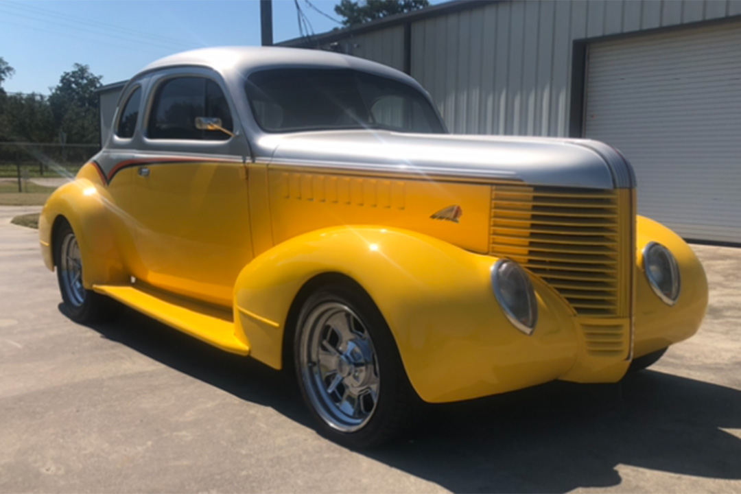 1st Image of a 1938 PONTIAC .