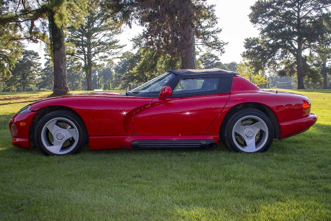0th Image of a 1993 DODGE VIPER RT/10