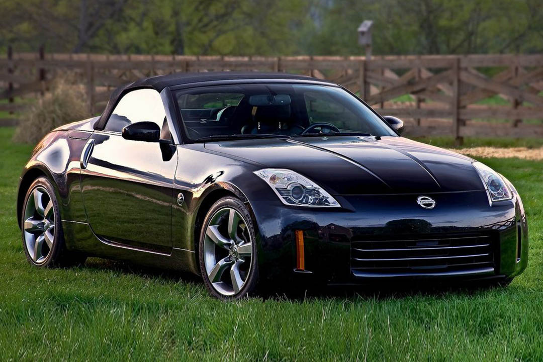 0th Image of a 2006 NISSAN 350Z