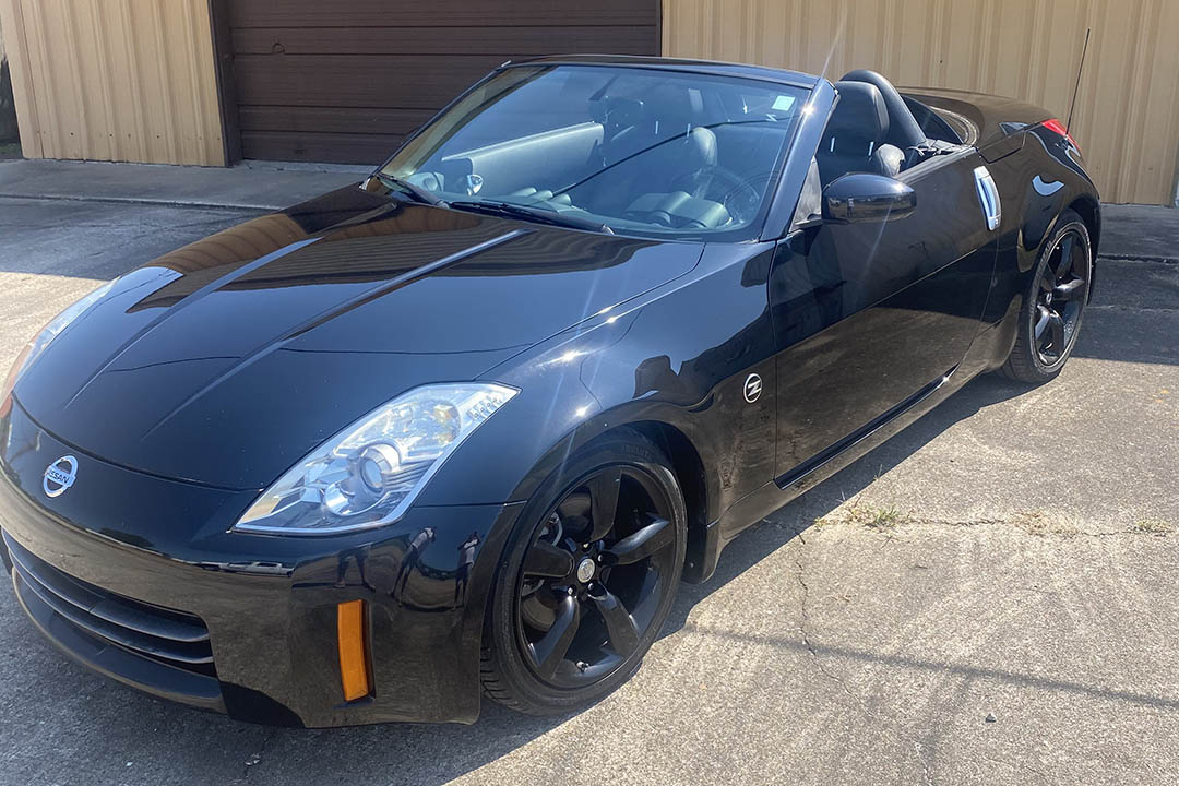 1st Image of a 2006 NISSAN 350Z