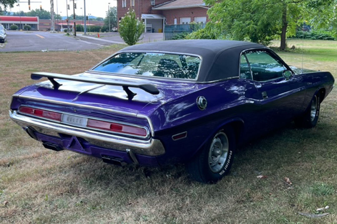 4th Image of a 1970 DODGE CHALLENGER