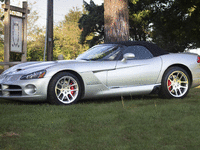 Image 1 of 7 of a 2005 DODGE VIPER SRT-10