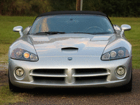 Image 2 of 7 of a 2005 DODGE VIPER SRT-10