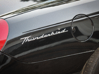 Image 7 of 10 of a 2002 FORD THUNDERBIRD