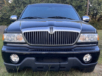 Image 4 of 11 of a 2002 LINCOLN BLACKWOOD