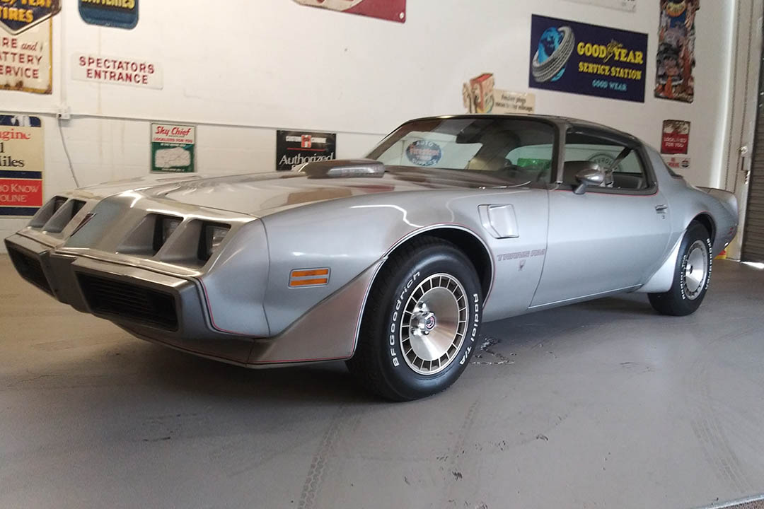 2nd Image of a 1979 PONTIAC TRANS AM