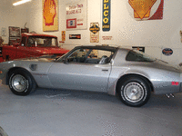 Image 6 of 25 of a 1979 PONTIAC TRANS AM