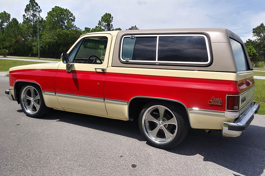 3rd Image of a 1984 GMC JIMMY K1500