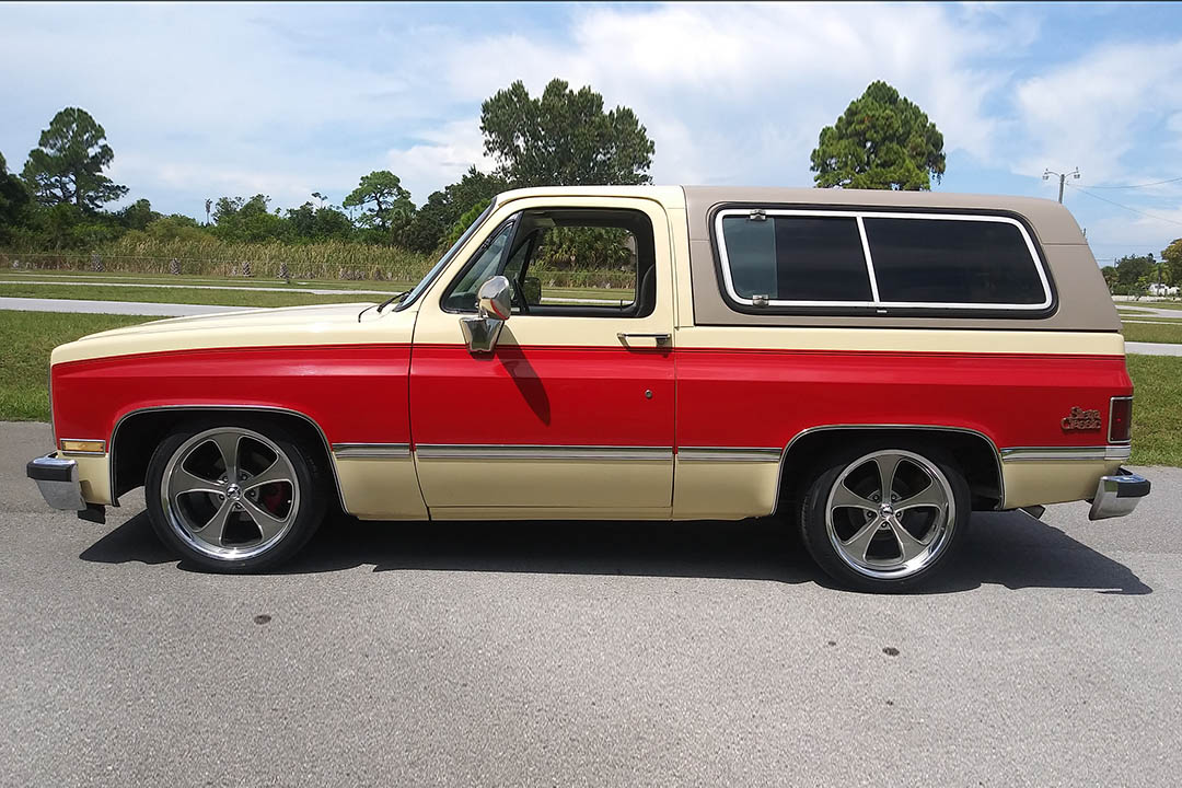 5th Image of a 1984 GMC JIMMY K1500