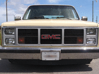 Image 8 of 27 of a 1984 GMC JIMMY K1500