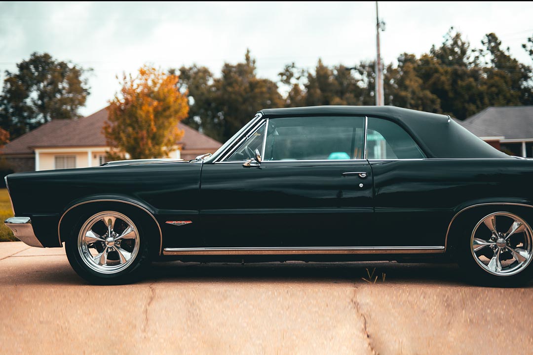 3rd Image of a 1965 PONTIAC GTO