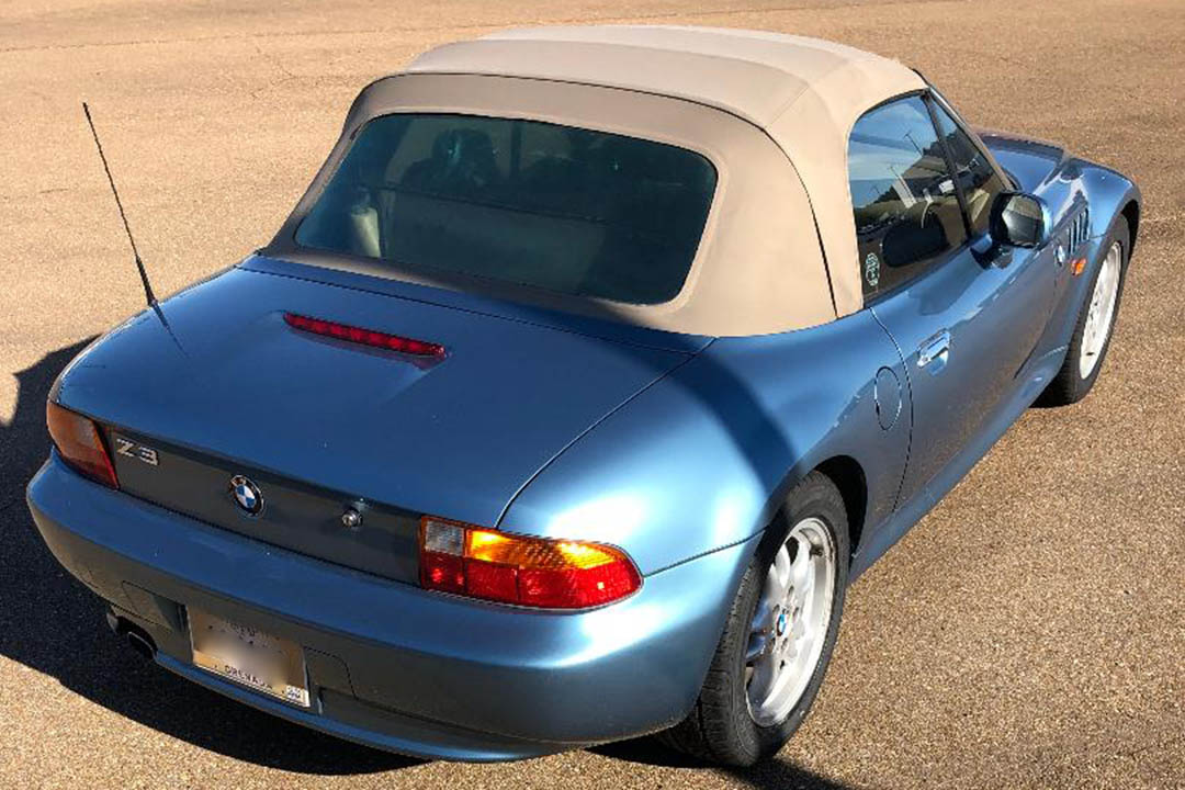 2nd Image of a 1996 BMW Z3 ROADSTER