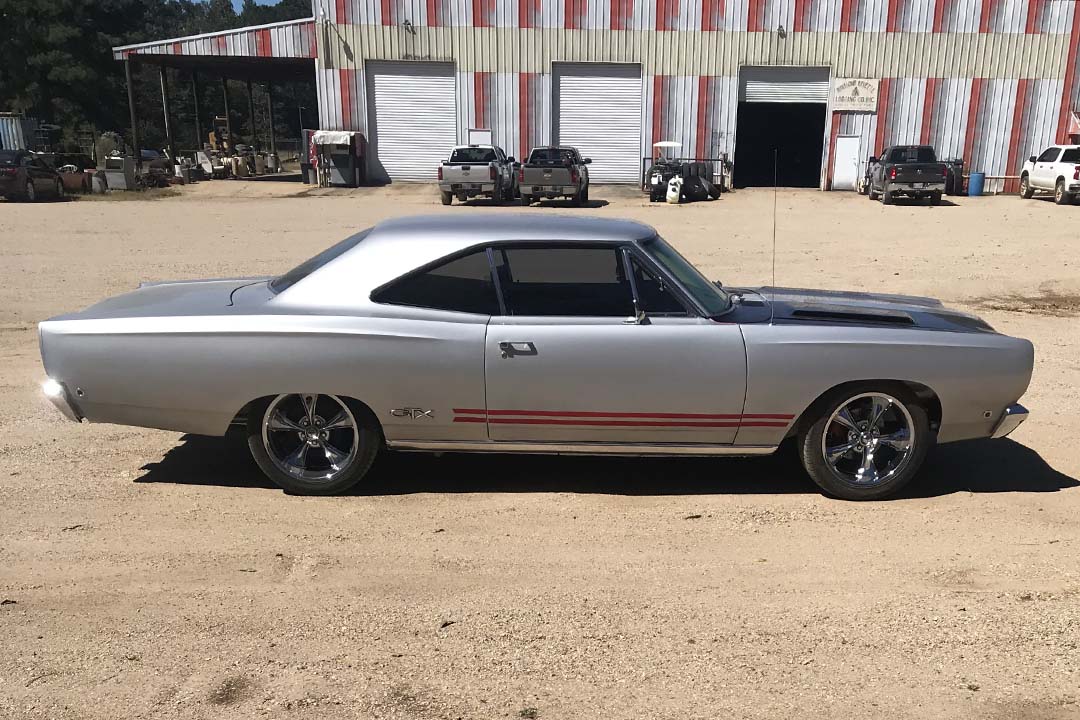 2nd Image of a 1968 PLYMOUTH GTX