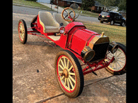 Image 2 of 13 of a 1914 FORD MODEL T