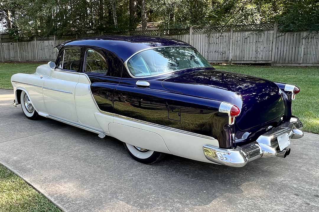 3rd Image of a 1953 OLDSMOBILE 98
