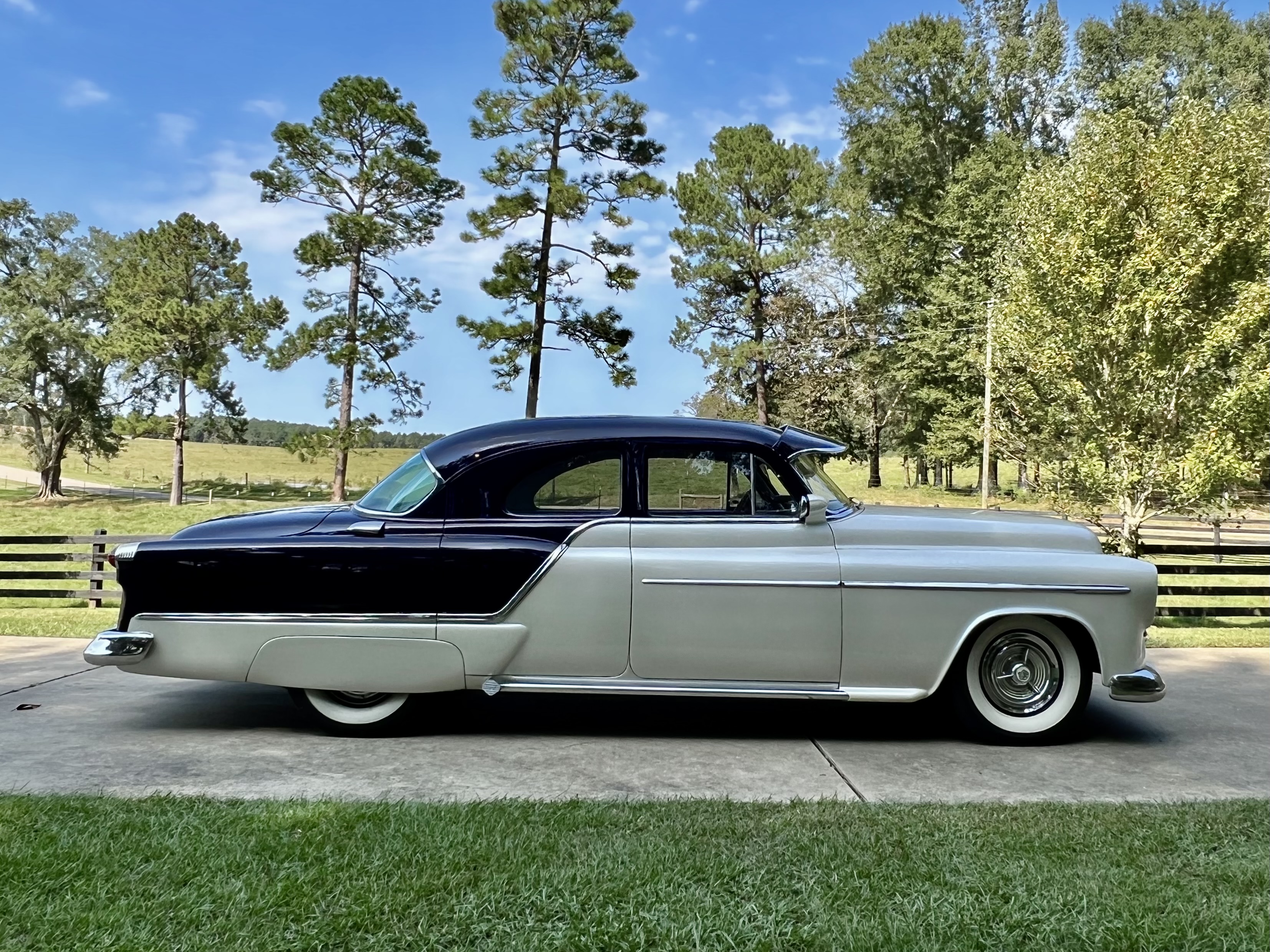 14th Image of a 1953 OLDSMOBILE 98