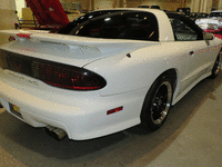 Image 2 of 13 of a 1995 PONTIAC FIREBIRD