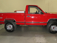 Image 5 of 15 of a 1998 CHEVROLET SILVERADO 4X4