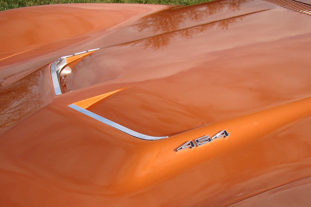 3rd Image of a 1972 CHEVROLET CORVETTE