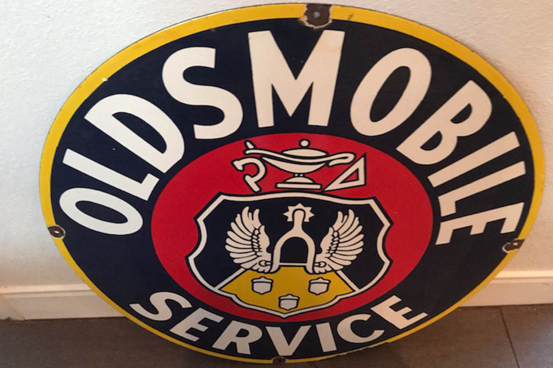 0th Image of a N/A OLDSMOBILE SERVICE SIGN