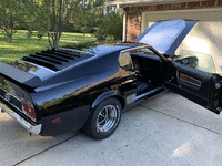 Image 4 of 8 of a 1973 FORD MUSTANG