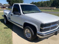 Image 2 of 10 of a 1997 CHEVROLET C1500