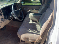 Image 6 of 10 of a 1997 CHEVROLET C1500