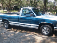 Image 2 of 6 of a 1990 CHEVROLET C1500